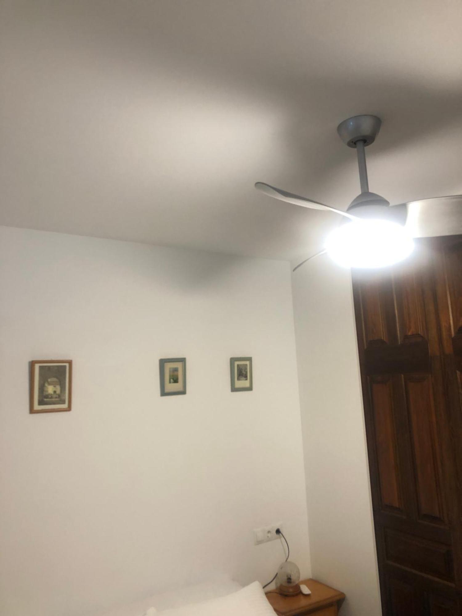 Appartement Plaza à Grenade Extérieur photo